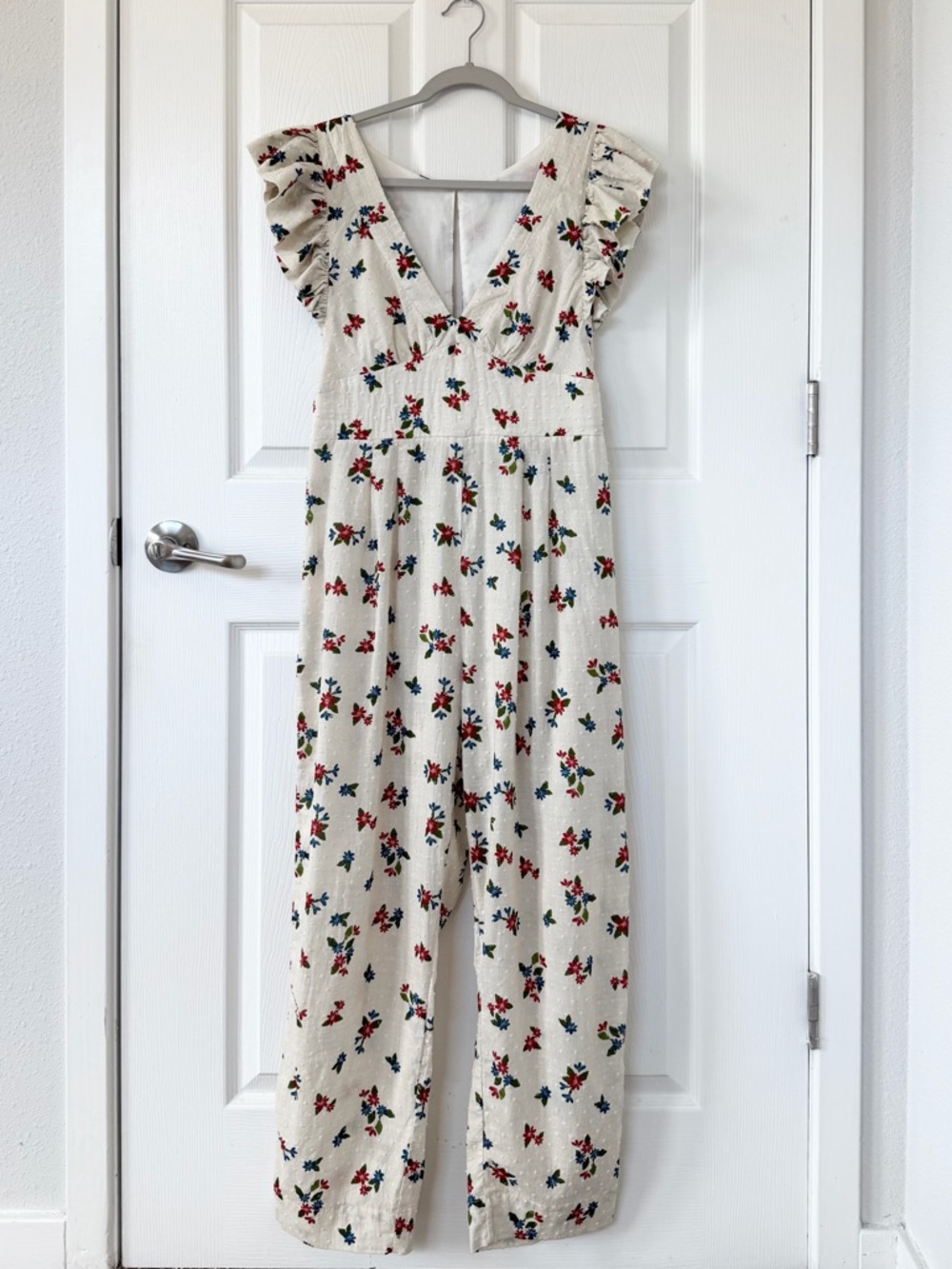 FARM Rio Cream Floral Jumpsuit with Ruffle Sleeves - Medium Cottagecore